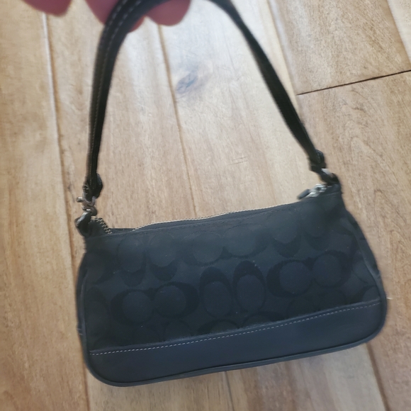 Coach VINTAGE Black ShouldeR MINI Bag Womens